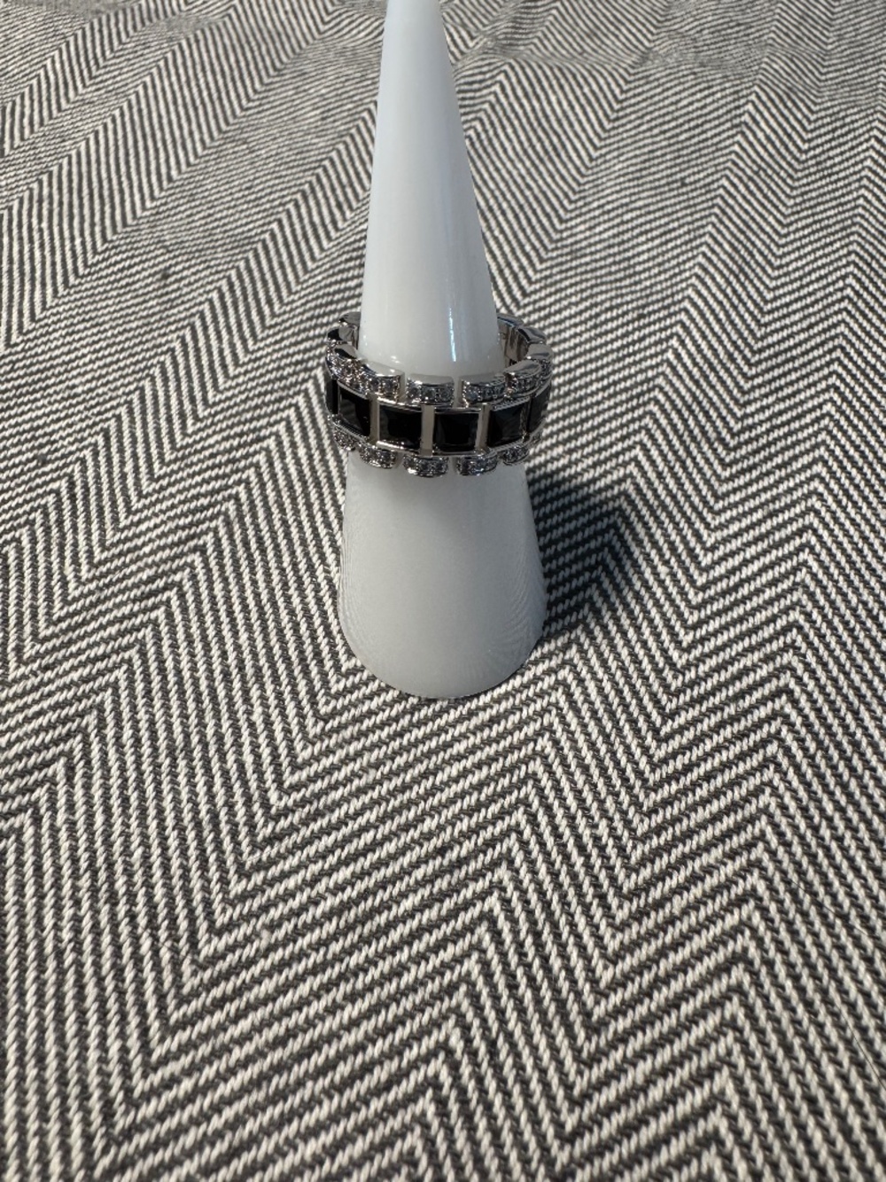 Savage Grace - Untamed- Unisex Ring By BP - Size 6 -RG56467